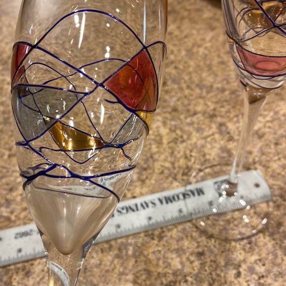 Milano Collection Set of 2 Flute Glasses Vivid Color Swirls with Gold - Picture 5 of 17